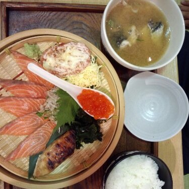 お昼からガッツリ和食ランチ（生け簀の銀次　豊見城店）