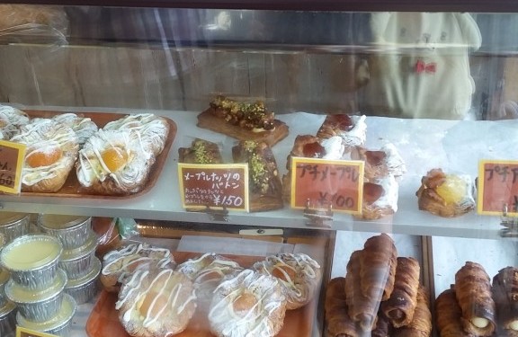 BOULANGERIE BZ『那覇市与義）
