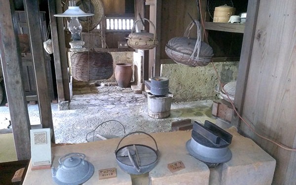 沖縄の伝統的家屋 中村家住宅(北中城村)