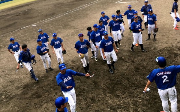 沖縄初のプロ野球チーム琉球ブルーオーシャンズVS北京タイガースを観戦！応援！（東風平町）