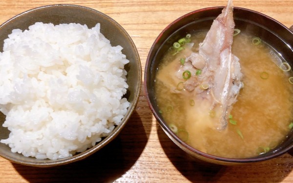 焼き魚とお鮨専門店 焼乃魚島(那覇市)