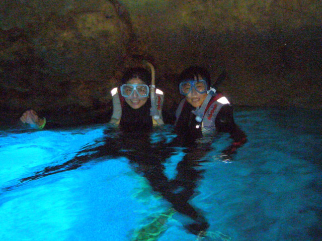 【キャンペーン】沖縄人気の青の洞窟ボートシュノーケルツアー