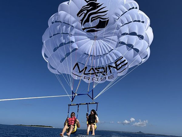 パラセーリング