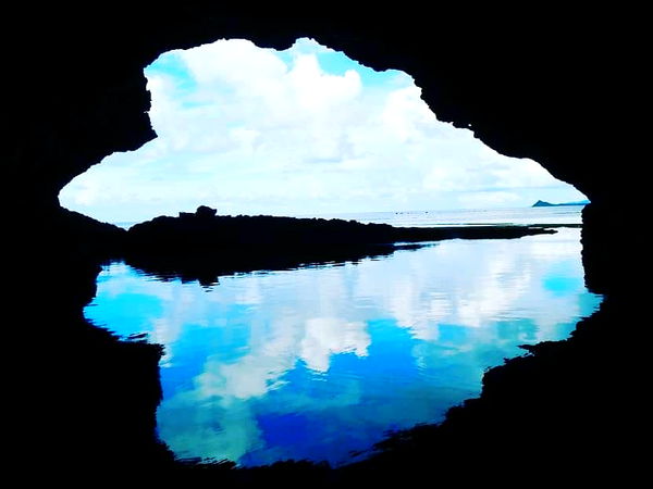 たっぷり3時間のゆったりコース♪青の洞窟鍾乳洞探検＆米原ビーチ珊瑚シュノーケル｜石垣島【送迎付き】