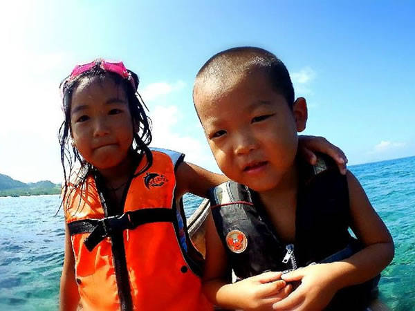 【石垣島】沖縄の伝統船サバニに乗ろう！サバニライド＆シュノーケル！